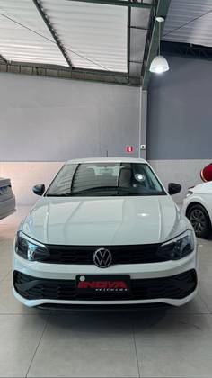VOLKSWAGEN POLO 1.0 MPI TRACK MANUAL VOLKSWAGEN POLO 1.0 MPI TRACK MANUAL